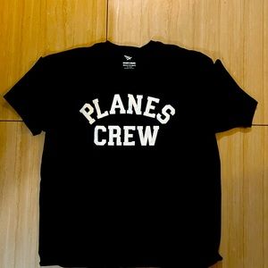 LIKE NEW WORN 5 times. PLANES CREW T SHIRT!